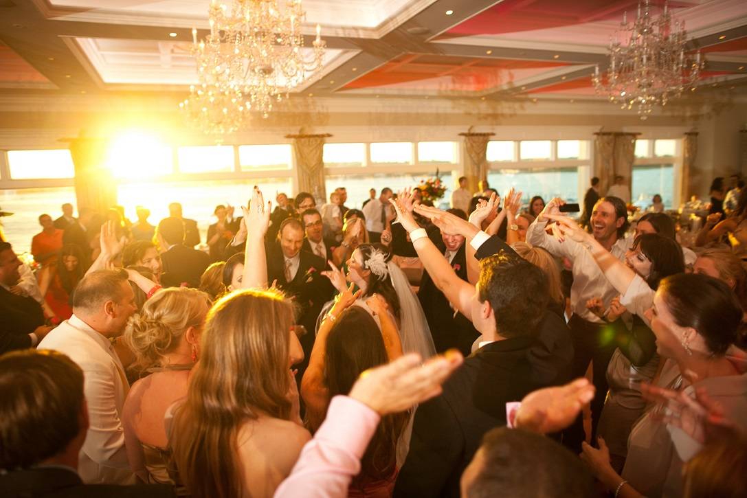 The Sweetest Thing: How My Wedding Reception At Clarks Landing Yacht Club Sparked My Wedding Planning Business